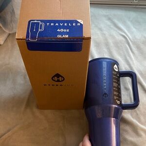 HydroJug Traveler 40oz in Glam Blue